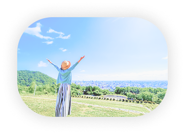 深呼吸する女性