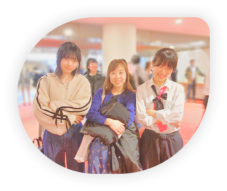 谷津絵美子と成長した娘たち